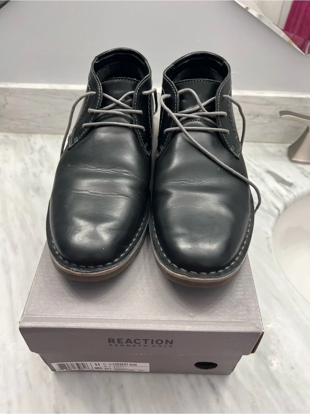 Kenneth Cole Reaction Black Leather Chukka Boots with Tan Welt